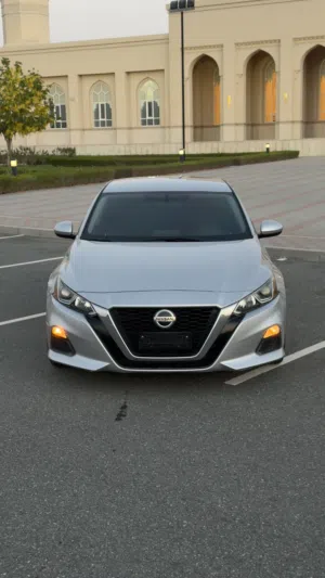 Used Nissan Altima in Al Batinah