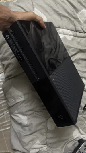 Xbox one + مستشعر كاميرا