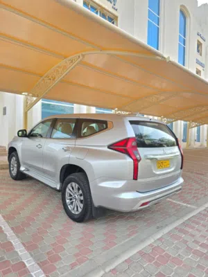 mitsubish montero model 2021
