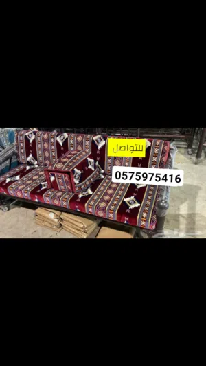كراسي حديد كويتية صناعة متقنة ولمسة فخامة لا تقاوم انيق جودة تدوم لسنوات متوفر لجميع الاقمشة منقشة