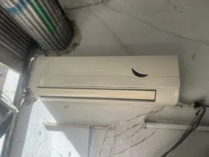 مكيف طون ونص + ساتر هواء متر