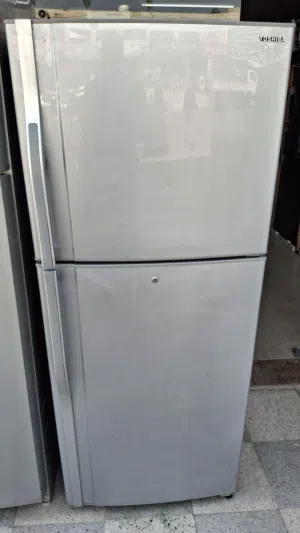 ثلاجه توشيبا ياباني تجميع تايلاند حجم 400 لتر لون سلفر مستعمل بحاله ممتازه جدا