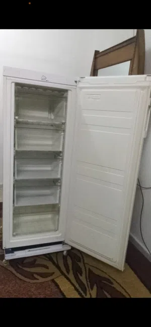 فريزر ناشونل اليكتريك