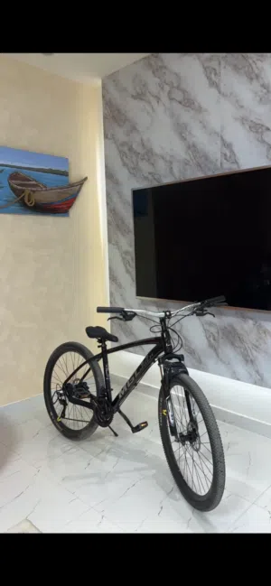 سيكل بريك آيل من شركة : MGLH  جديد م كمل اسبوع معي