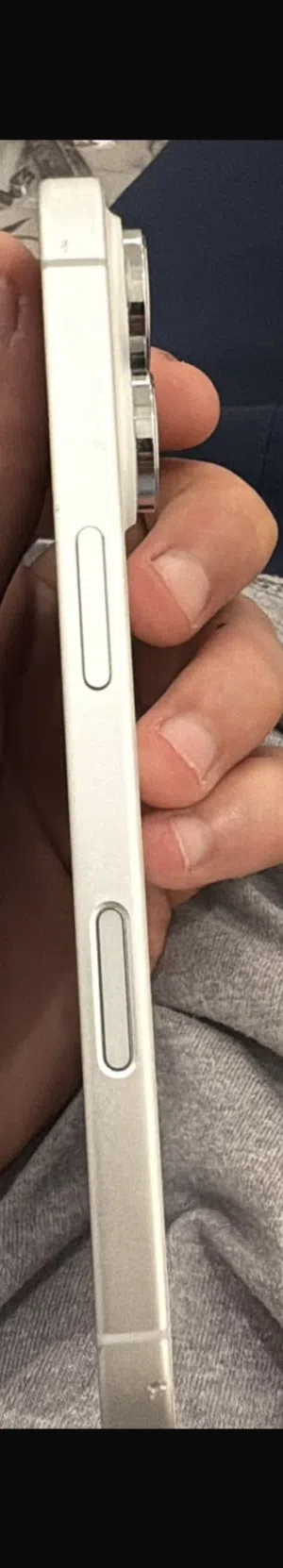 Apple iPhone 16 128 GB in Jeddah