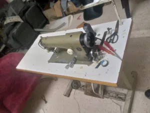 ماكينه خياطه للبيع شغاله ولا ملاحظه بسعر مغري جداً