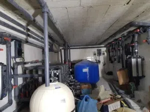 معدات مسابح . سكيمر واوفر فلو .