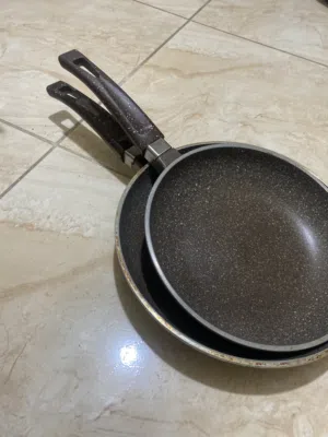 مقلا / تواصل واتس اب