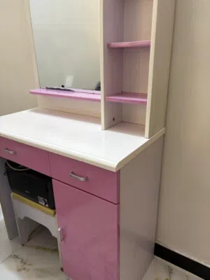 ميز تواليت