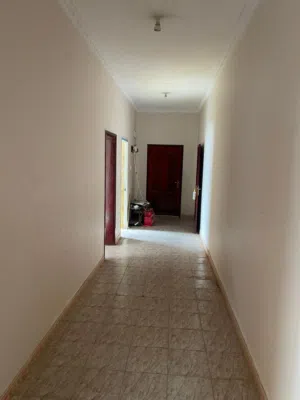 225 m2 4 Bedrooms Apartments for Rent in Aden Al Buraiqeh
