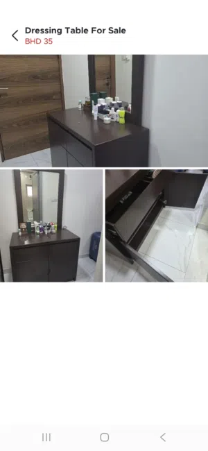 Dressing Table with drawers