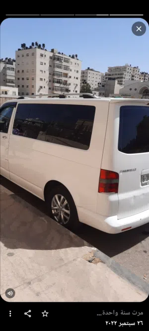 Used Volkswagen Caravelle in Ramallah and Al-Bireh