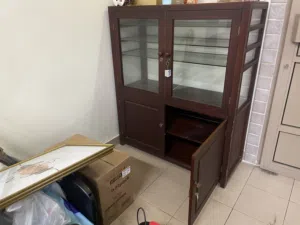 Cupboard for sale exlent condition anyone need contact me all Arabic house use itams not old