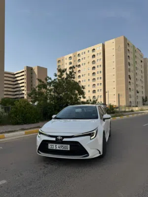 تيوتا كورلا 2025