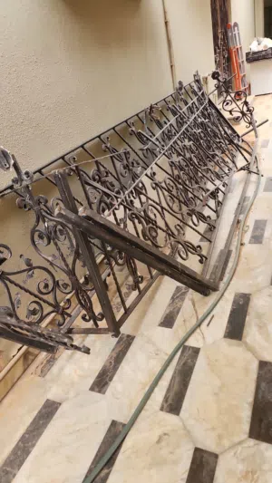 حديد للبيع منزلى