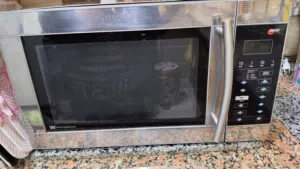 الاثاثللبسع