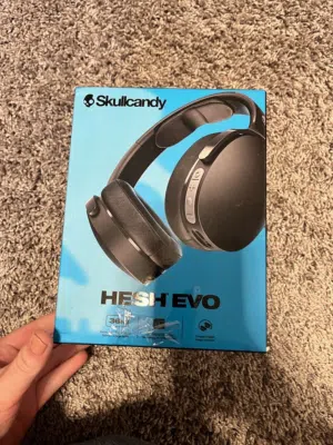 سماعات Skullcandy نسخة Hesh evo الغنية عن التعريف والافضل في الفئه الاقتصادية