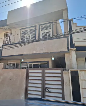 100 ft 3 Bedrooms Townhouse for Rent in Karbala Other