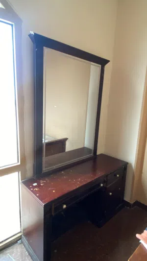 سراحه العدد 2 للبيع