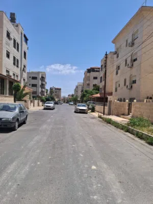 شقة مميزة للبيع في أرقى مناطق الجندويل بالقرب من مجمع الأعمال وأسواق السلام