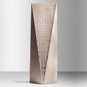 تدريس طلاب المراحل المختلفة الرياضيات وغيرها وطلاب هندسة العمارة