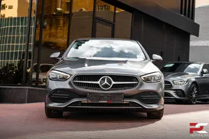 Sedan Mercedes Benz in Amman
