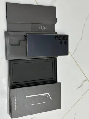 هاتف Samsung S25 Ultra اخو الجديد خالي من أي عيب او خلل وللمشتري الجاد حق في الفحص