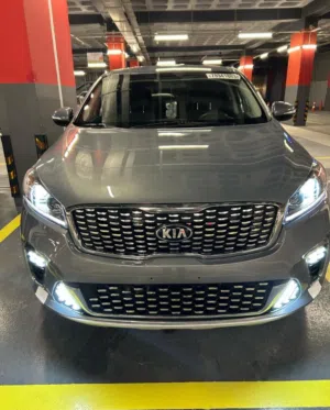 Used Kia Sorento in Benghazi