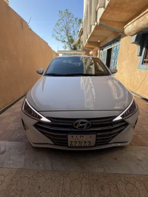 Used Hyundai Elantra in Gharyan
