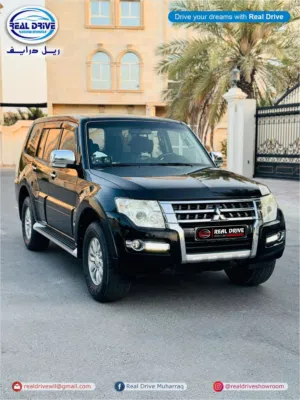 MITSUBISHI PAJERO GLS - 2015