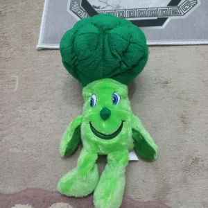مجموعة دمى للبيع