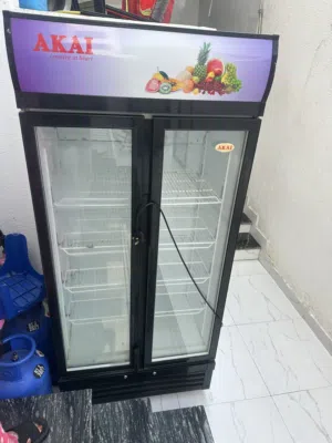 ثلاجه للبيع