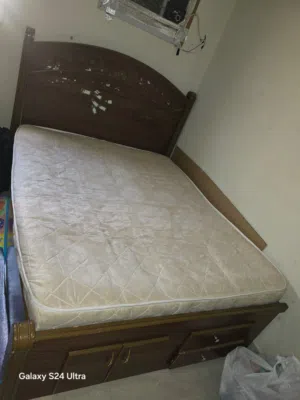 Bed set urgent sale !!!!!
