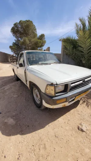 Used Toyota Hilux in Al Khums