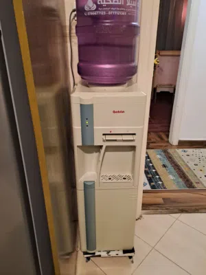 كولر ماء ستاند غوبلن