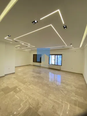 251 m2 4 Bedrooms Apartments for Sale in Amman Um Uthaiena