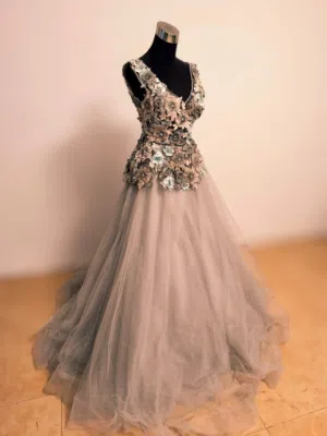 فستان خطبه مميز للبيع