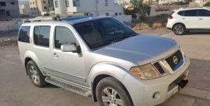 Nissan pathfender 2012