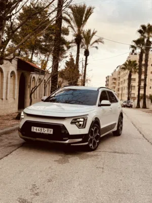 كيا نيرو 2022 فل بدون فتحة