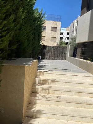 REF: 14804 -شقة شبه أرضي للبيع في الرابية
