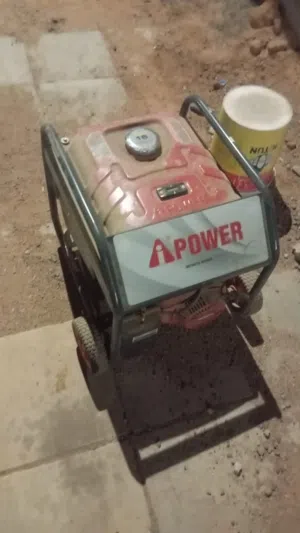 مولد كهرباء من شركة A-iPower (أو اي بور) من سلسلة Infinite Series، وتحديداً موديل SUA6000CE ا