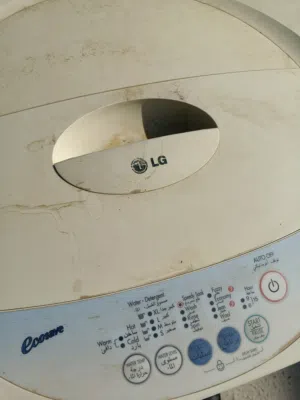 غسالة ملابس LG