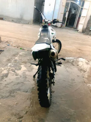 قفاز منكار