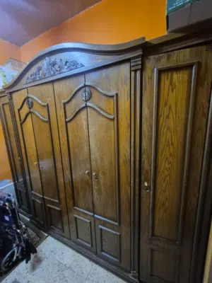 خزانة ملابس