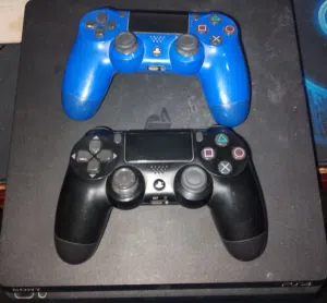 PS4 BUNDLE