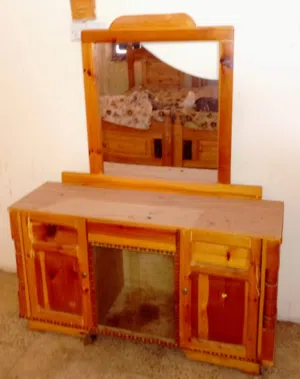 للبيع الحلااااال    عفش شقق حاجات اصليه درجه اولي متينه استعمال نضيف شبه جديد   غرفتين موسكو مكو