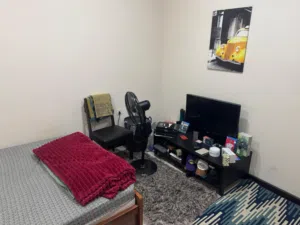 Room For Rent غرفة للأيجار