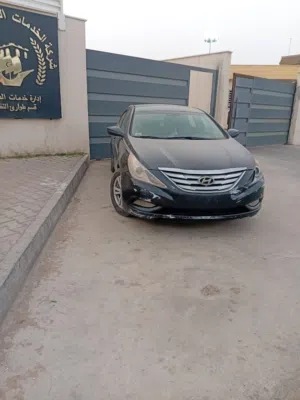 Used Hyundai Sonata in Tripoli