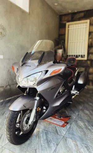 Honda ST 1300