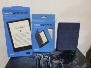 جهاز كندل مع كفر kindle paperwhite 11th Gen 32 GB
